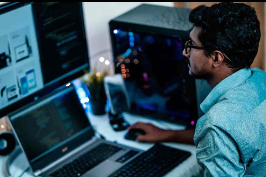 ProgramGeeks.net: Your Go-To Hub for Coding