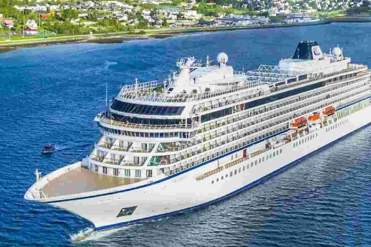Ocean Viking’s Current Position: Where Is the Humanitarian Vessel Right Now?